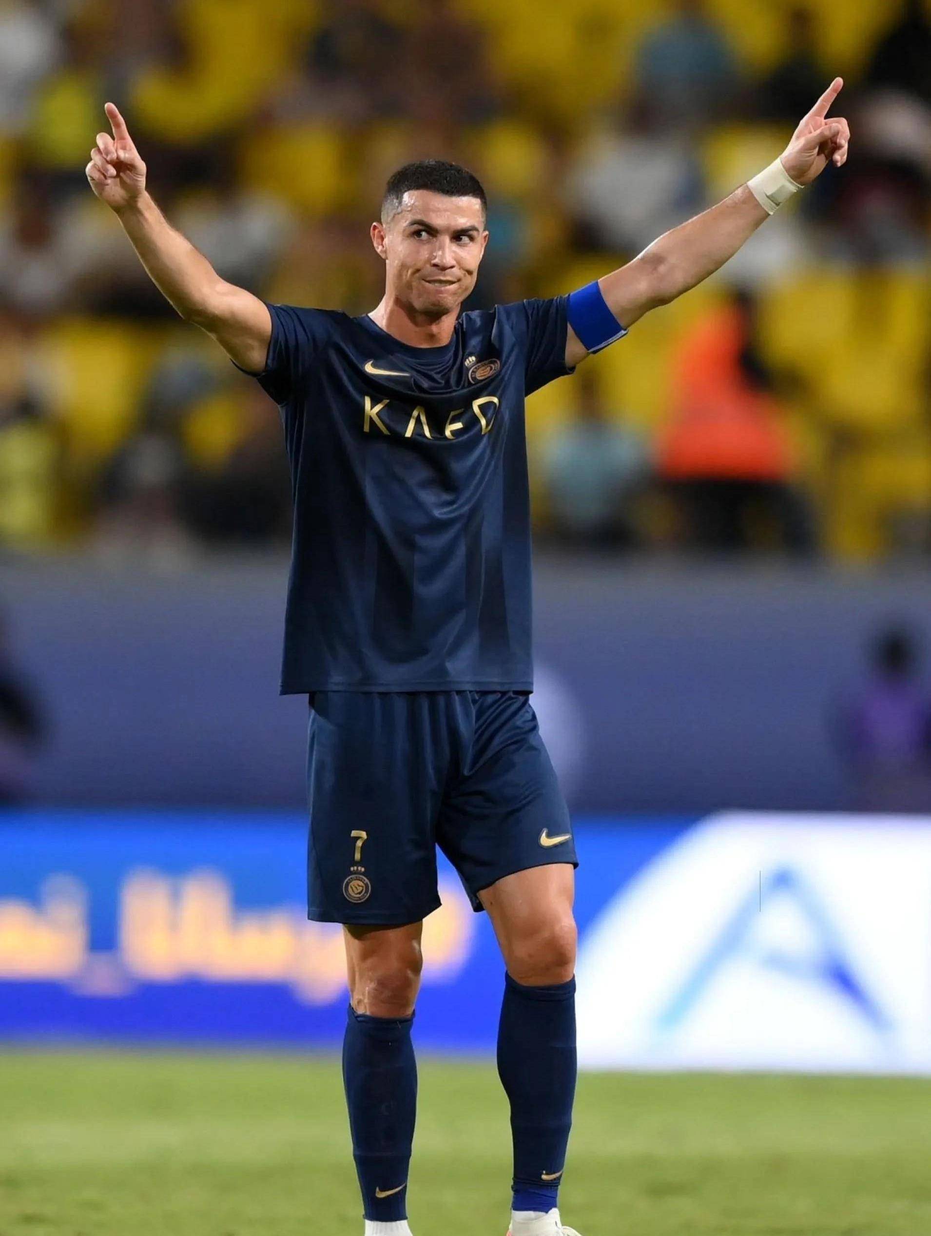 是否会继续留在迈阿密国际？阿连德：我不知道（留不留迈阿密国际？阿连德：尚未决定）