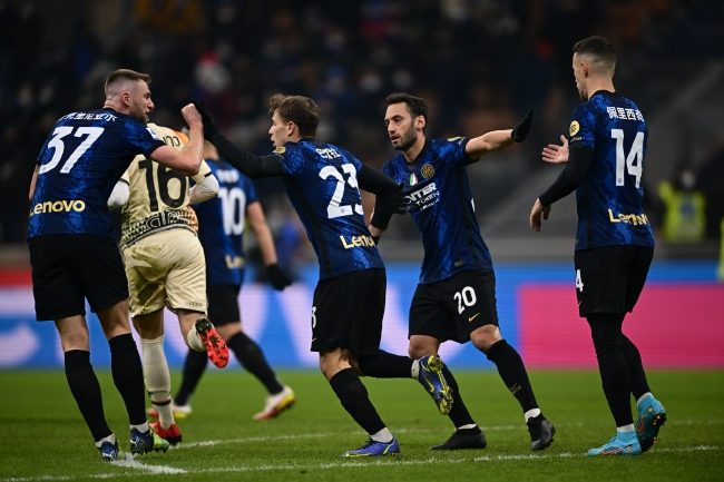 佩杜拉：多队有意冬窗引进米雷蒂，但全都被尤文拒绝（佩杜拉：多队冬窗求购米雷蒂，尤文悉数拒绝）