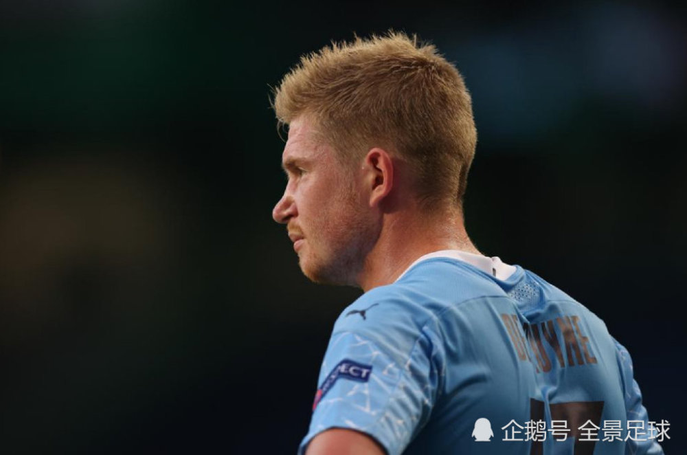 字母哥谈七连败：任何人不该只打着自己的小算盘，必须专注赢球（字母哥谈七连败：没人该只顾小算盘，必须把赢球放第一）