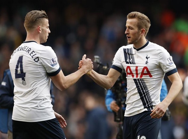 半场战报：维罗纳2-0亚特兰大，焦瓦内、拉菲克-贝尔加利破门（半场速递：维罗纳2比0领先亚特兰大，焦瓦内与拉菲克-贝尔加利建功）